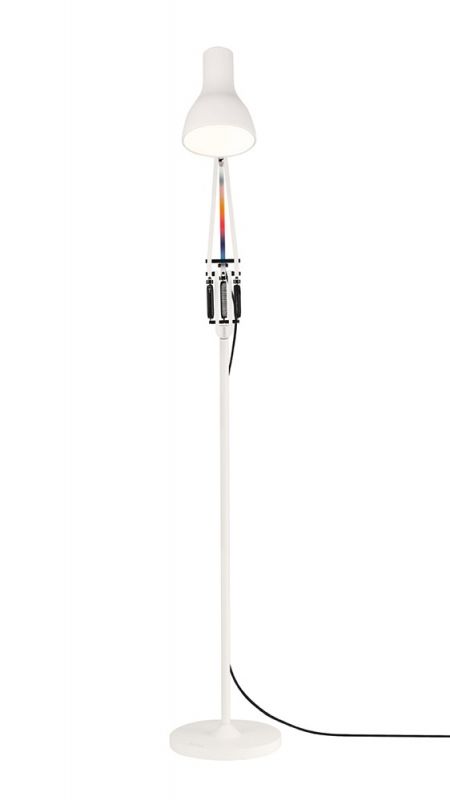 Weiße Type 75 Anglepoise Stehleuchte Paul Smith Edition mit verstellbarem Lampenschirm und Federmechanismus.